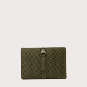 Joey Changing Kit in Dark Moss